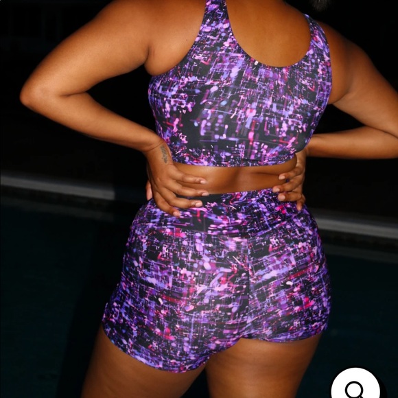 Rave with mi Gente Amethyst Dream Yoga Shorties - Picture 1 of 3